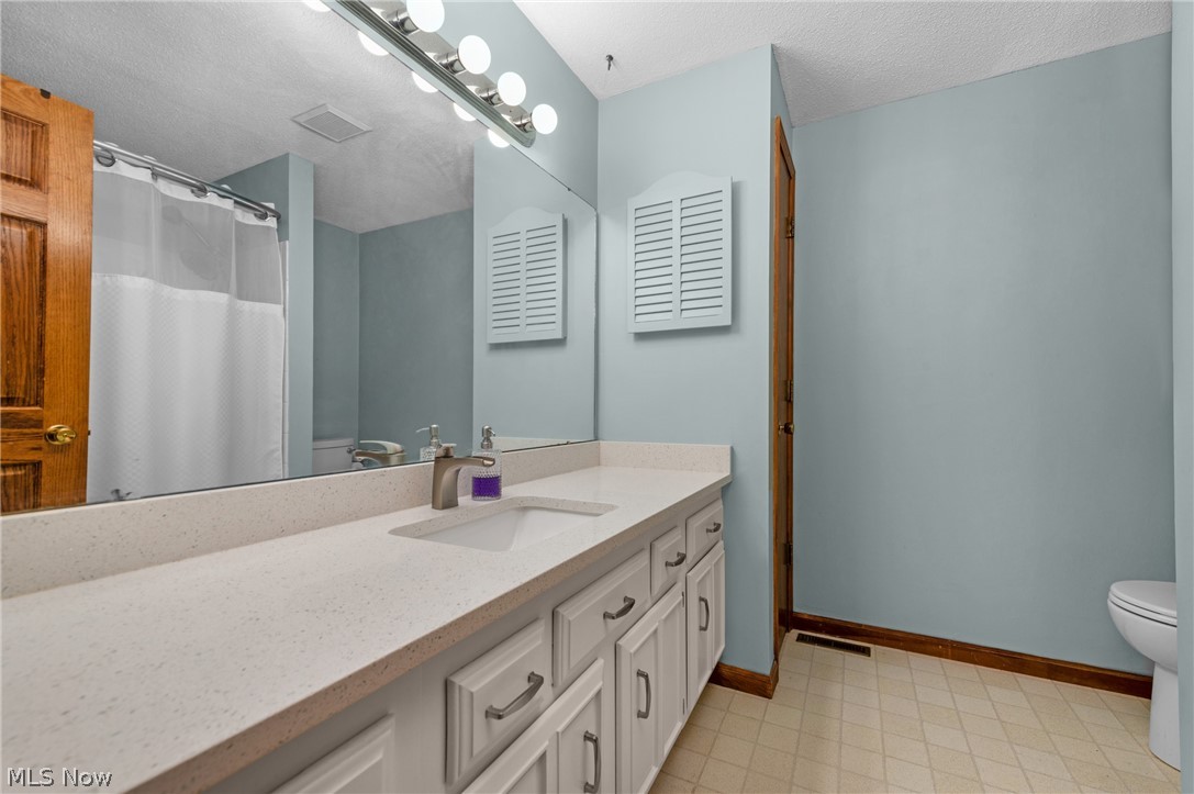 1470 Hawthorne Drive Vermilion OH 44089