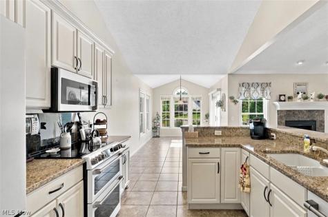 5501 Marshview Lane Mentor OH 44060