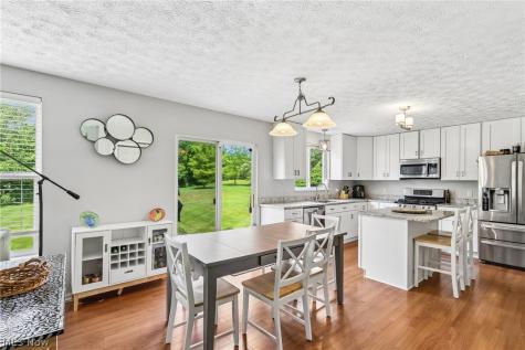 14824 Thornton Drive North Royalton OH 44133