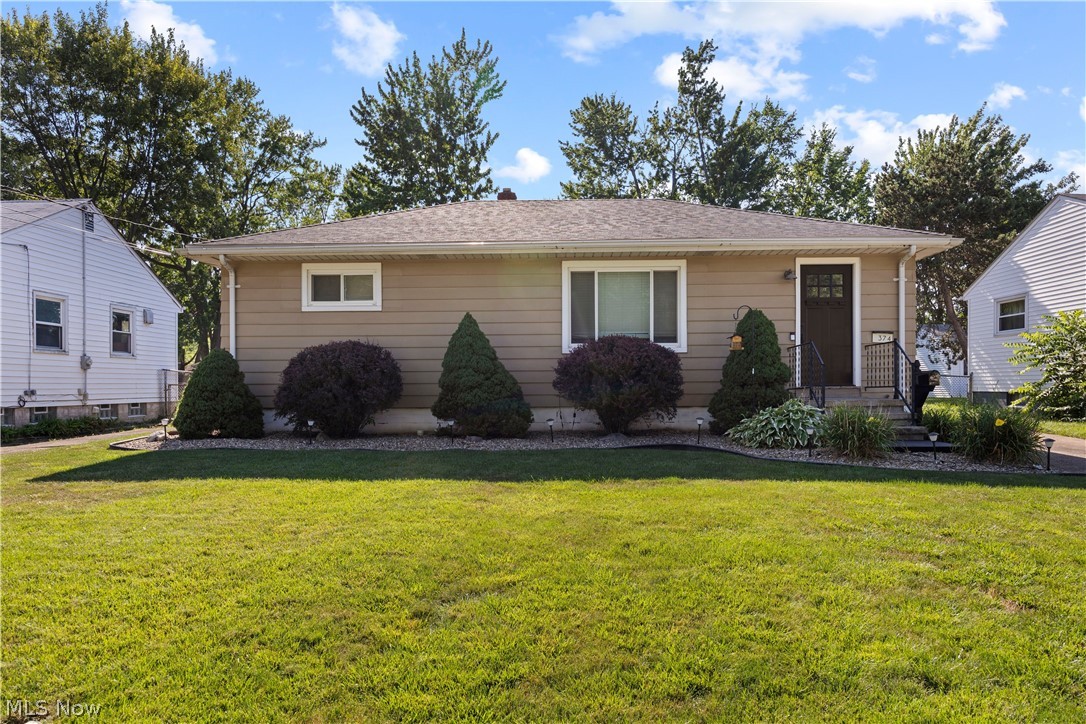 374 White Oak Drive Elyria OH 44035