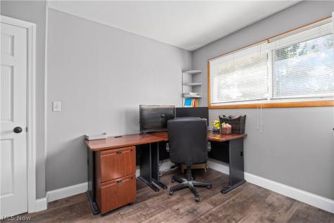 374 White Oak Drive Elyria OH 44035