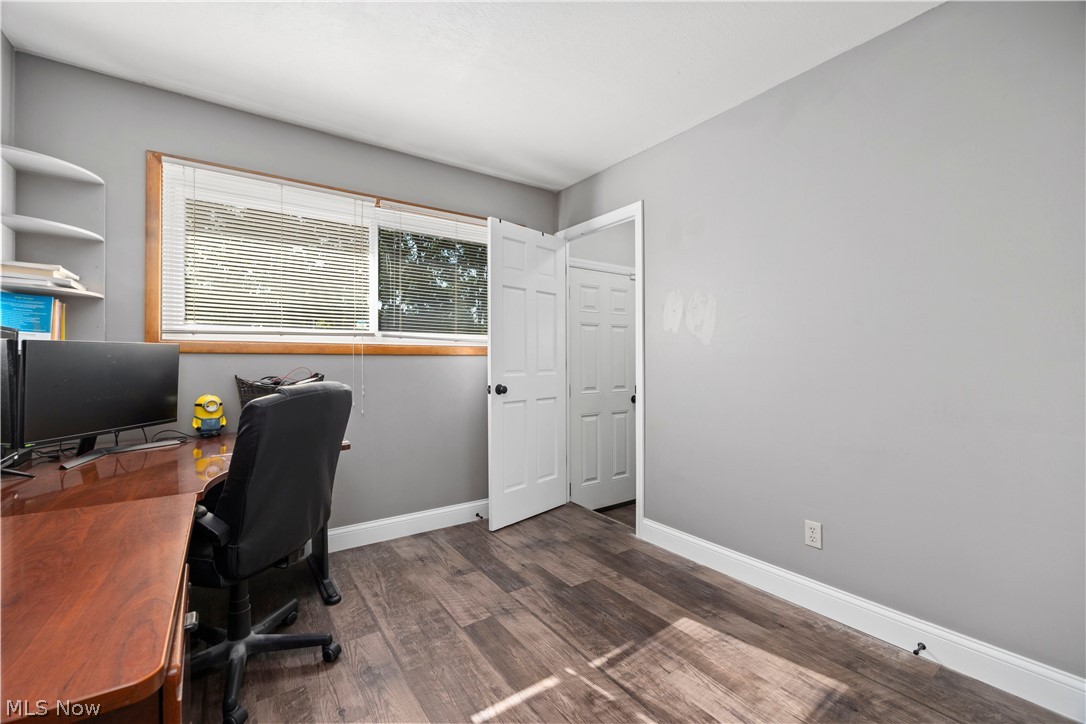 374 White Oak Drive Elyria OH 44035