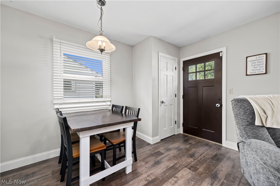 374 White Oak Drive Elyria OH 44035