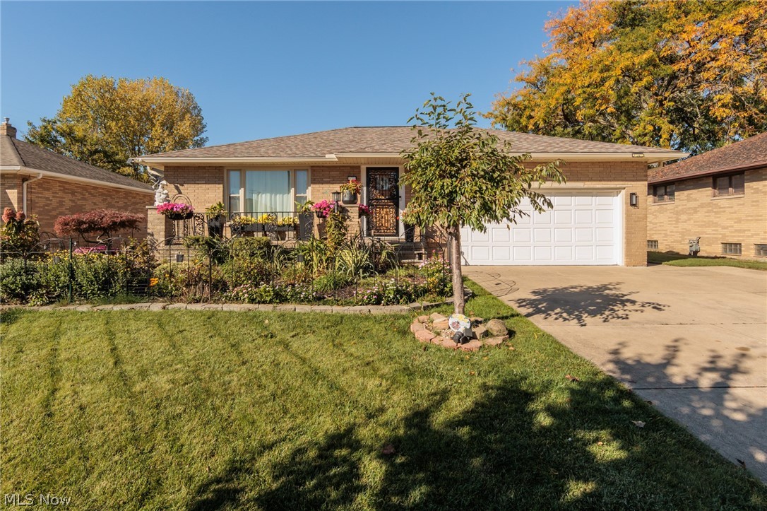 4896 Kennedy Drive Brooklyn OH 44144