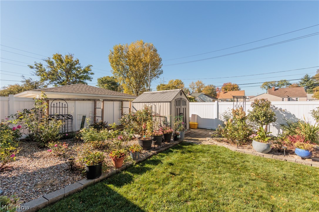 4896 Kennedy Drive Brooklyn OH 44144