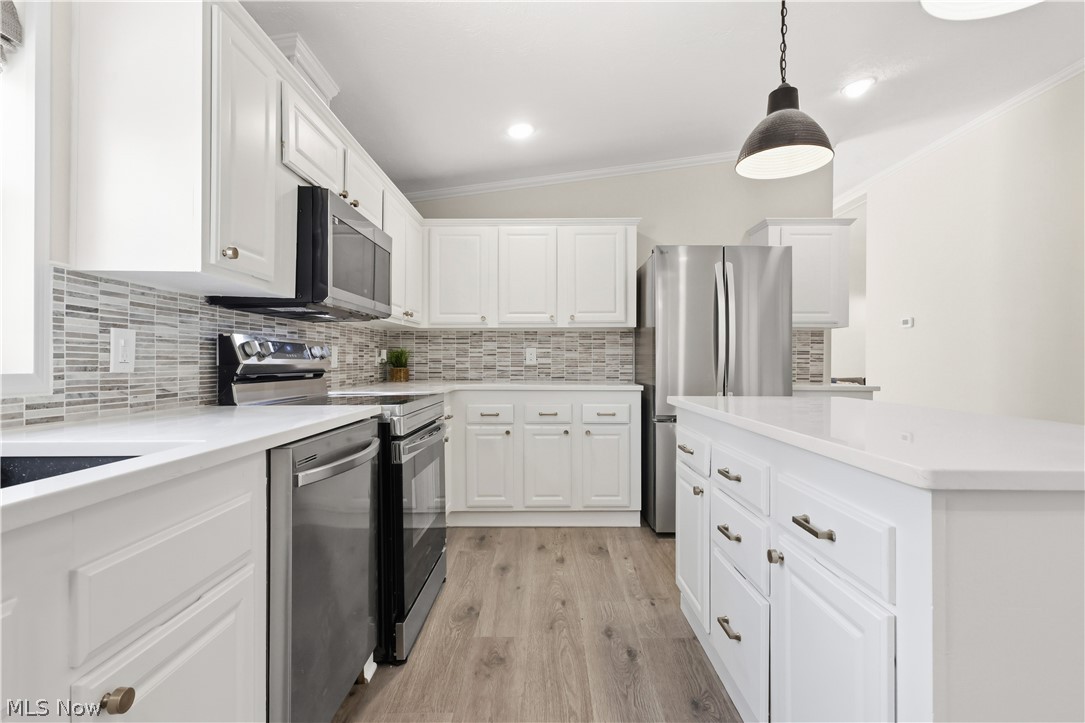 2806 Pomatan Avenue Akron OH 44312