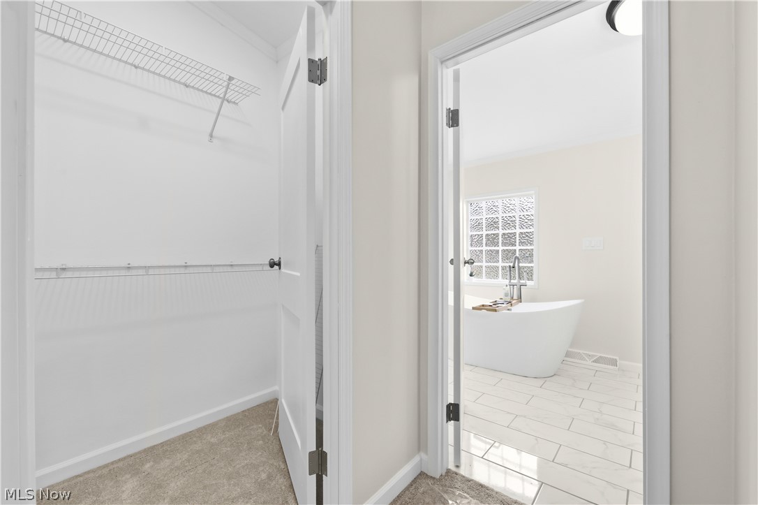 2806 Pomatan Avenue Akron OH 44312