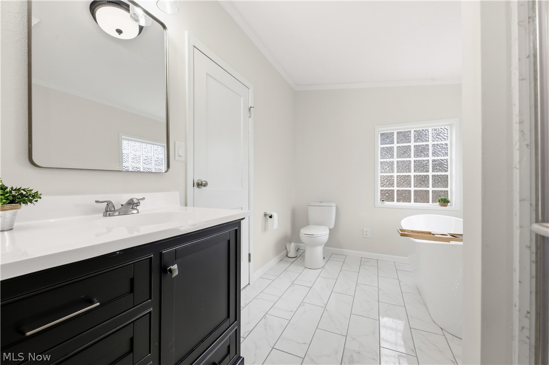 2806 Pomatan Avenue Akron OH 44312