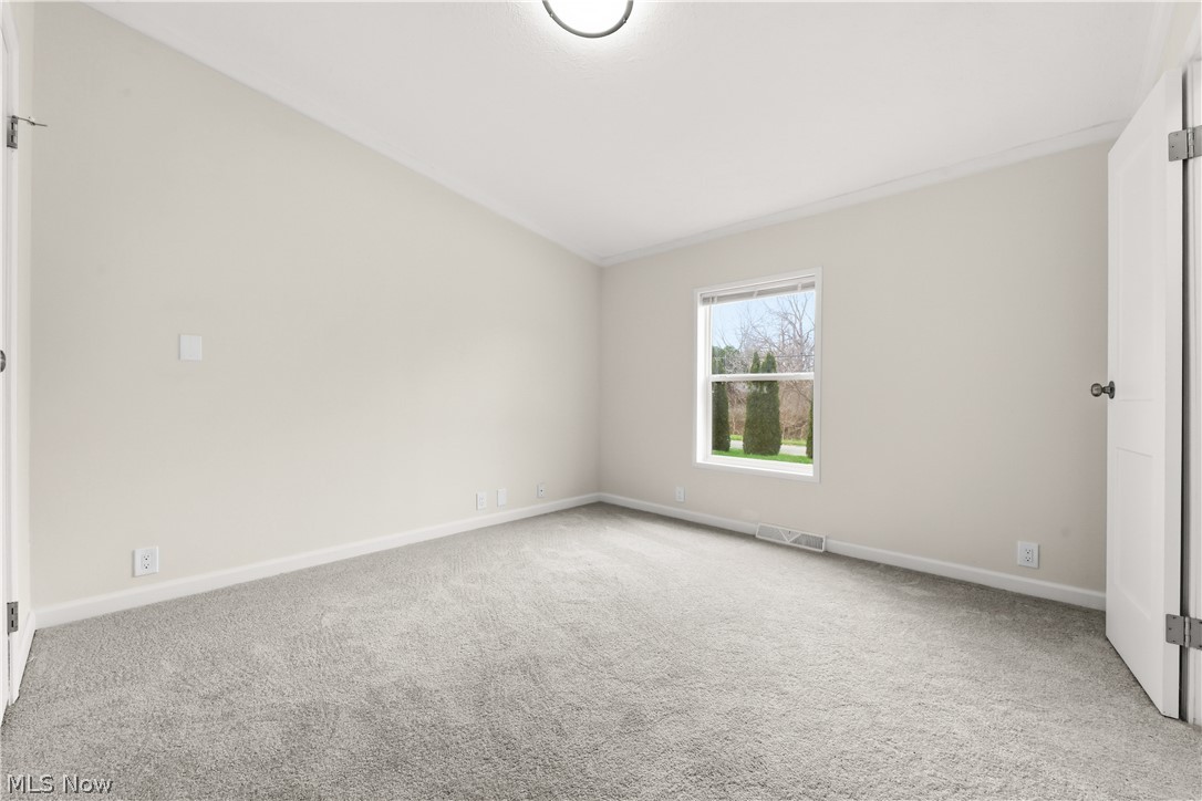 2806 Pomatan Avenue Akron OH 44312