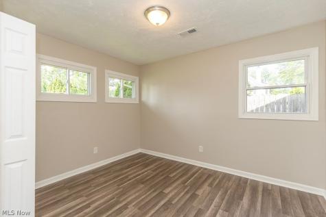 133 Coronado Court Elyria OH 44035