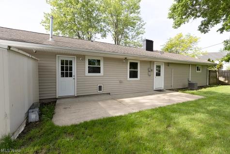 133 Coronado Court Elyria OH 44035