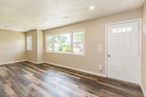 133 Coronado Court Elyria OH 44035