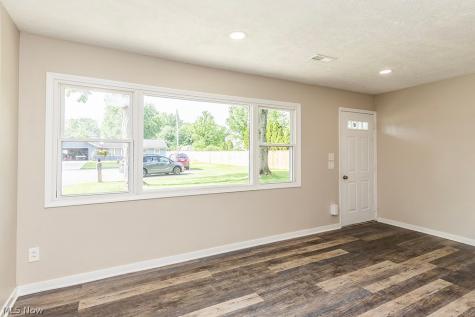 133 Coronado Court Elyria OH 44035