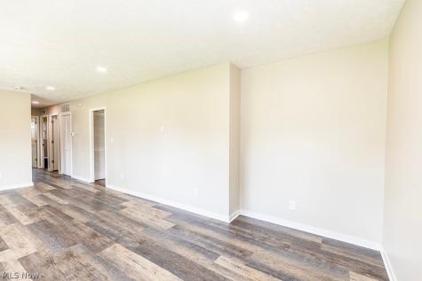 133 Coronado Court Elyria OH 44035
