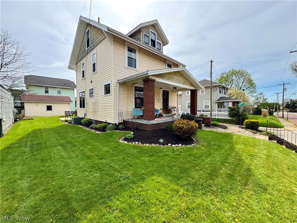 134 Roslyn Avenue NW Canton OH 44708