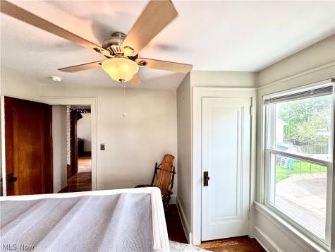 134 Roslyn Avenue NW Canton OH 44708