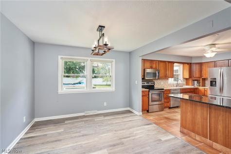 2513 Saint Francis Street Akron OH 44333