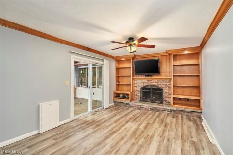 2513 Saint Francis Street Akron OH 44333