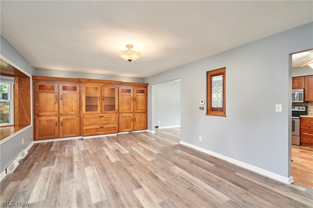 2513 Saint Francis Street Akron OH 44333