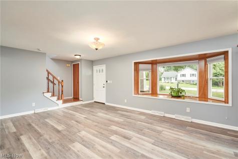 2513 Saint Francis Street Akron OH 44333