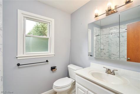 2513 Saint Francis Street Akron OH 44333