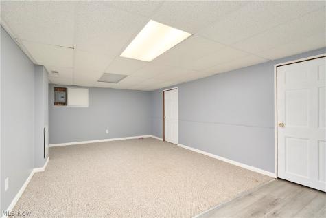 2513 Saint Francis Street Akron OH 44333