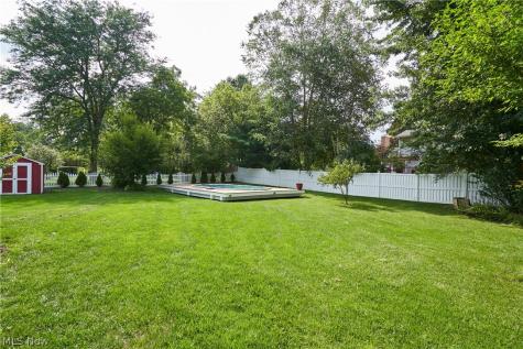 2513 Saint Francis Street Akron OH 44333