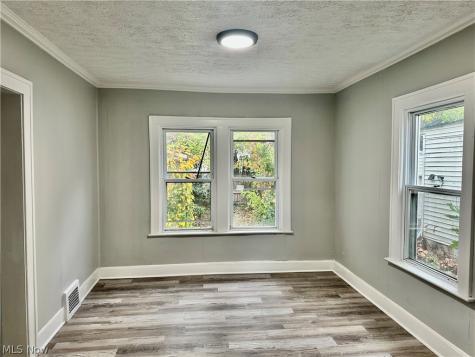 878 E 130th Street Cleveland OH 44108