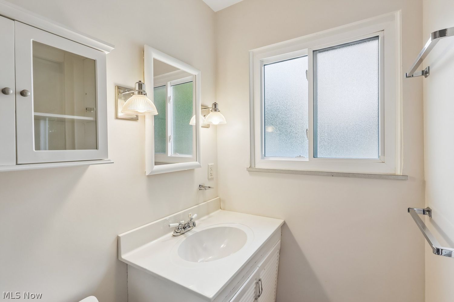 20940 Fairlane Circle Fairview Park OH 44126