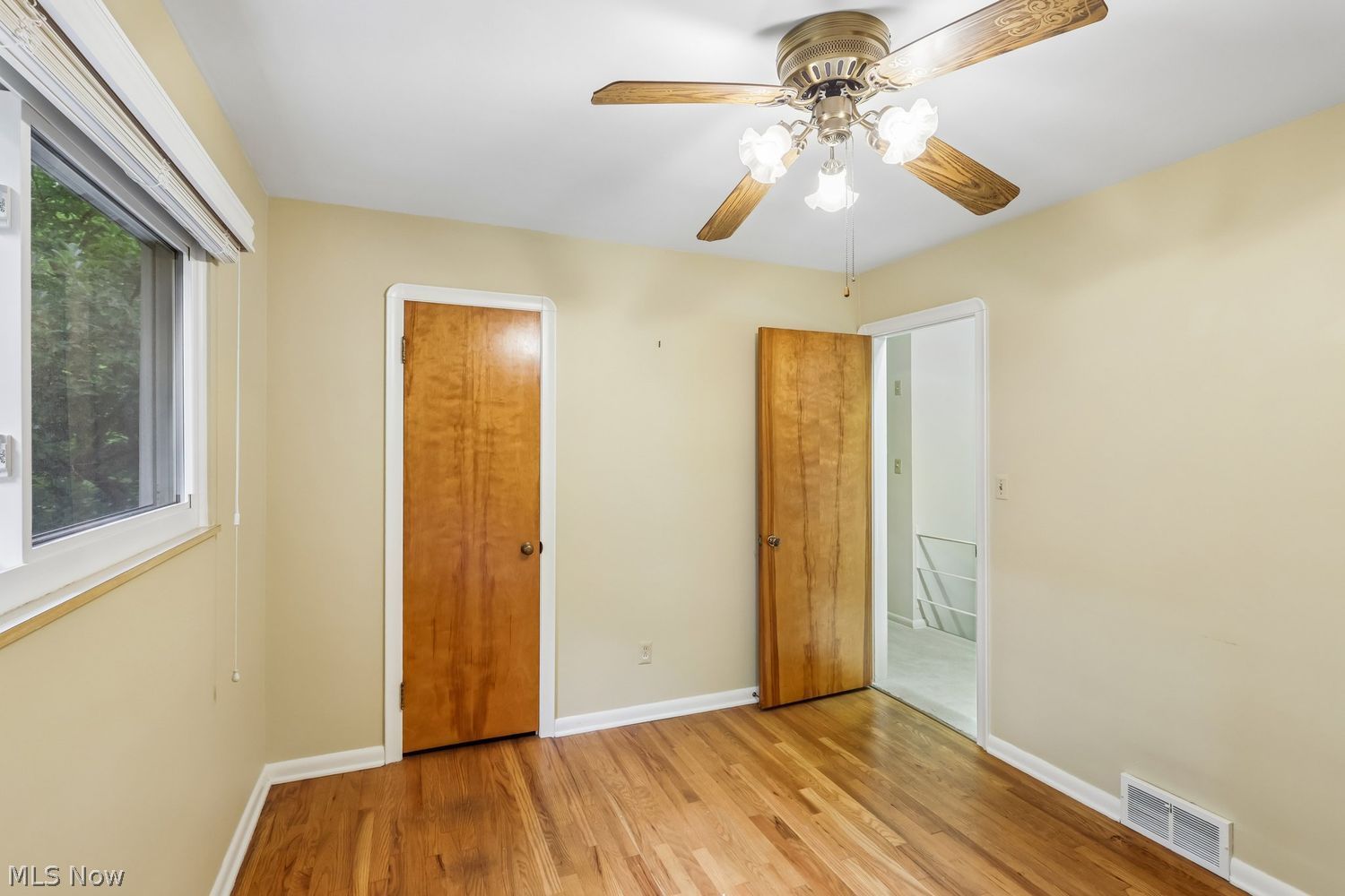 20940 Fairlane Circle Fairview Park OH 44126