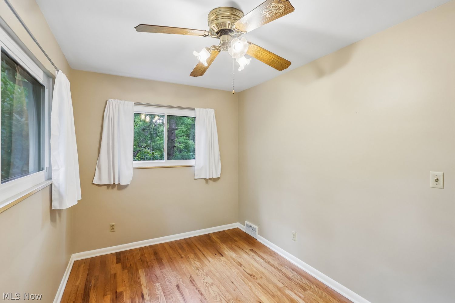 20940 Fairlane Circle Fairview Park OH 44126