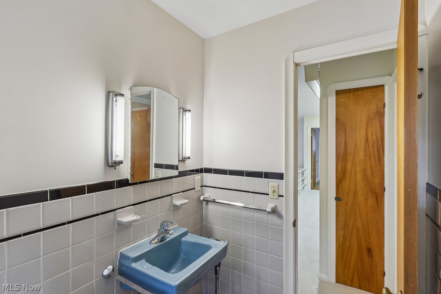 20940 Fairlane Circle Fairview Park OH 44126