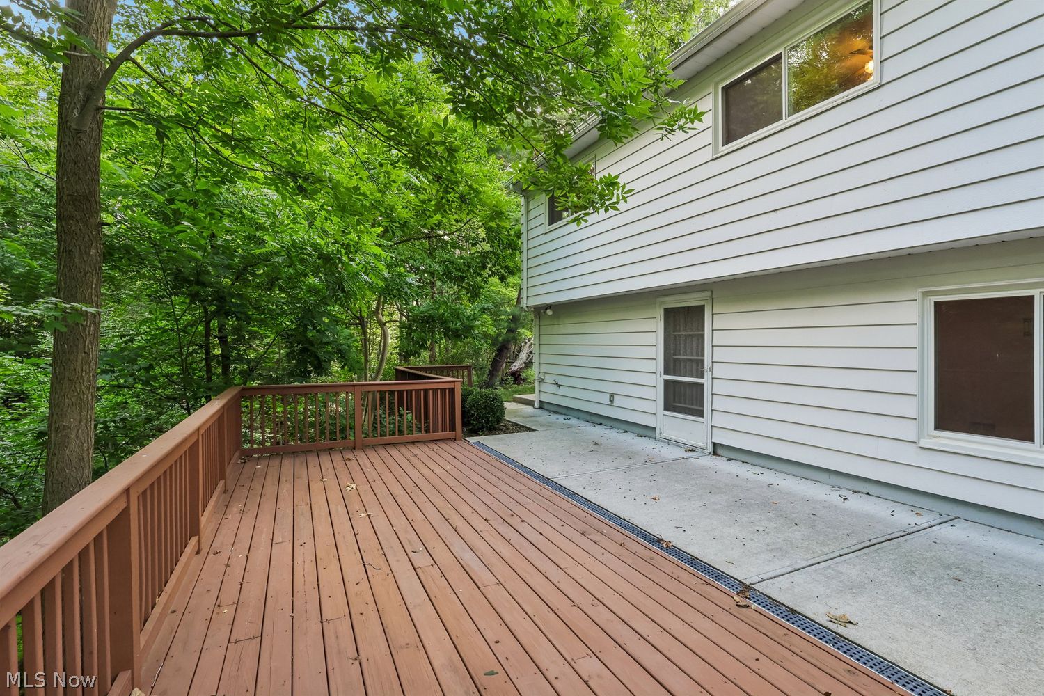 20940 Fairlane Circle Fairview Park OH 44126