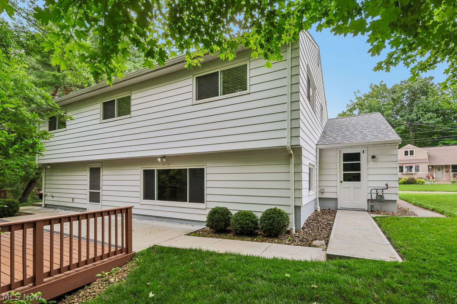 20940 Fairlane Circle Fairview Park OH 44126