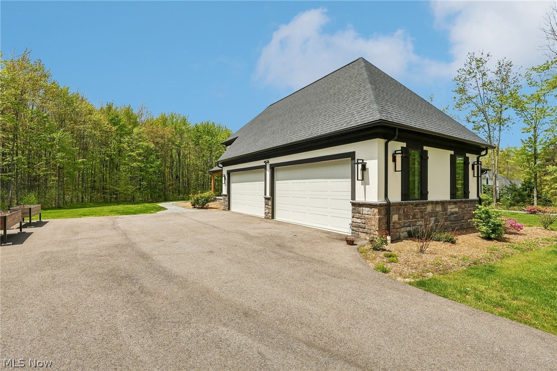 650 County Line Road Gates Mills OH 44040