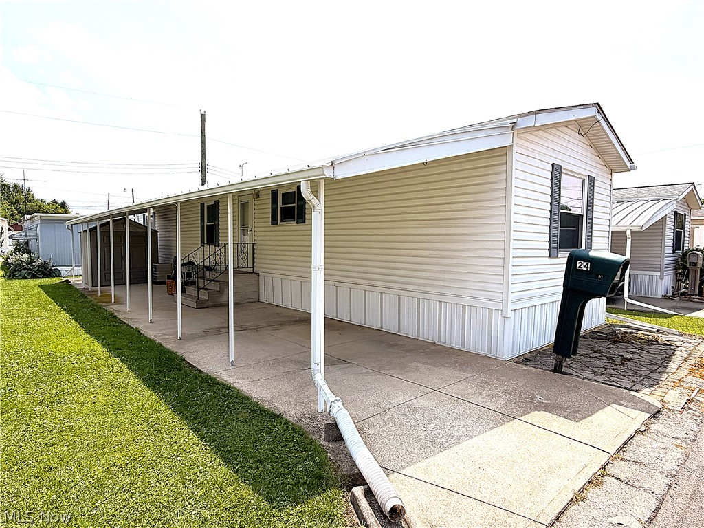 701 N Main Street Wellington OH 44090