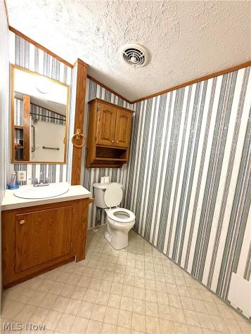 701 N Main Street Wellington OH 44090