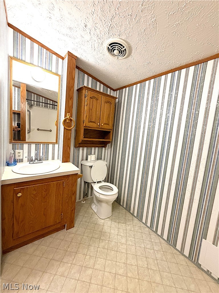 701 N Main Street Wellington OH 44090