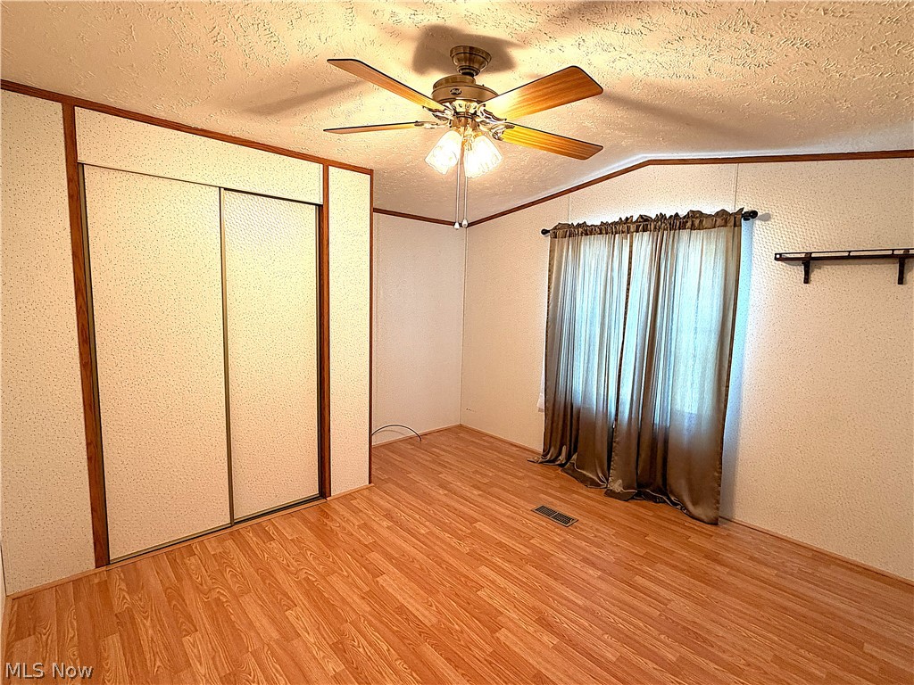 701 N Main Street Wellington OH 44090