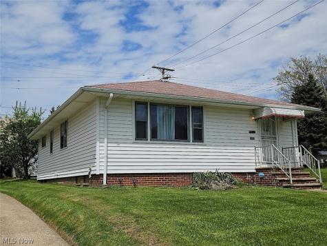 9333 S Highland Avenue Garfield Heights OH 44125