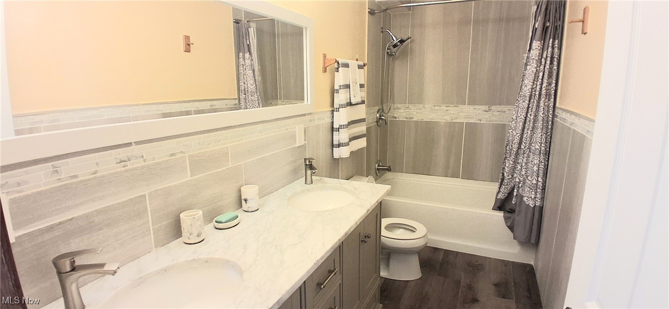 7330 Maplewood Road Parma Heights OH 44130