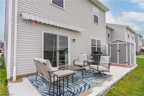 435 Honeycrisp Drive NE Louisville OH 44641
