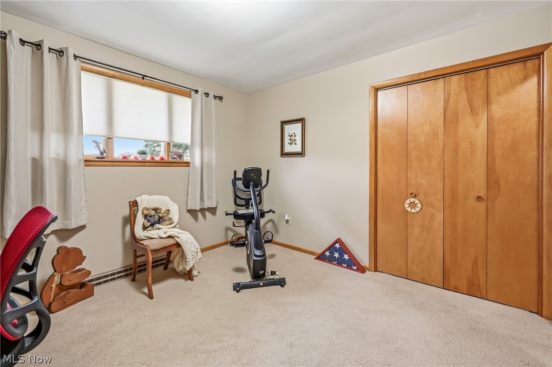 2076 Glenn Drive NE Warren OH 44483