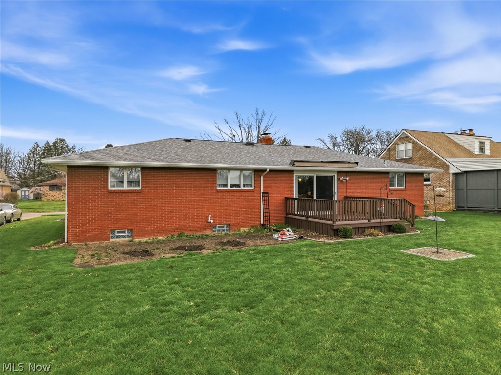 2076 Glenn Drive NE Warren OH 44483