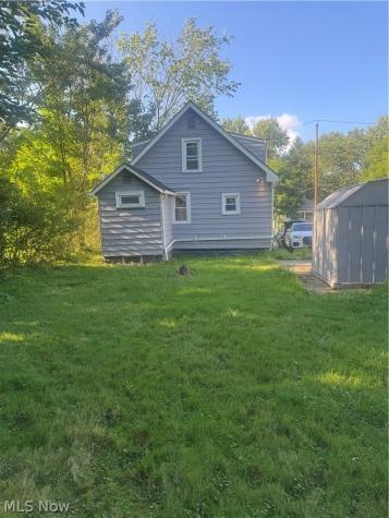 14512 Williams Street Maple Heights OH 44137