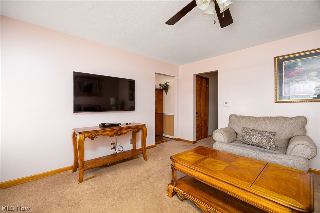 189 Pocantico Avenue Akron OH 44312