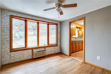 513 Queen Street Minerva OH 44657