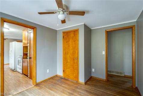 513 Queen Street Minerva OH 44657