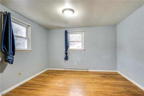 513 Queen Street Minerva OH 44657
