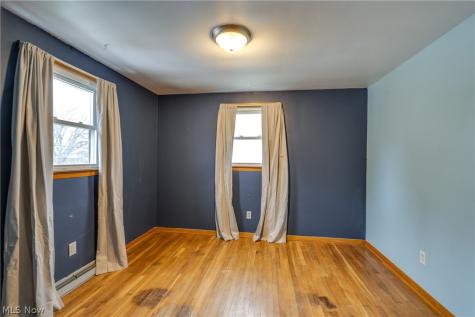 513 Queen Street Minerva OH 44657